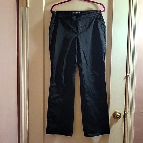 Express Jeans Women's Shiny Black Stretch Front Pocket Pants, Size: 5/6 - Picture 1 of 9